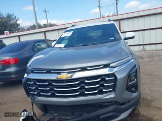 2025 Chevrolet Equinox FWD LT with VIN 3GNAXHEG3SL118237, listed as a IAAI auction lot 41530011 with 5,707 mi miles. Bid and sale history available at carsss.com. Image 12.