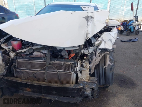 2017 Toyota Camry Hybrid LE with VIN 4T1BD1FKXHU206891, listed as a IAAI auction lot 41839609 with 142,744 mi miles. Bid and sale history available at carsss.com. Image 6.