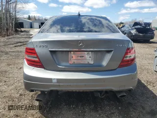 2012 Mercedes-Benz C 300 Sport with VIN WDDGF8BB8CA615829, listed as a Copart auction lot 53259485 with 152,712 mi miles and Clean Title. Bid and sale history available at DreamBid. Image 6.
