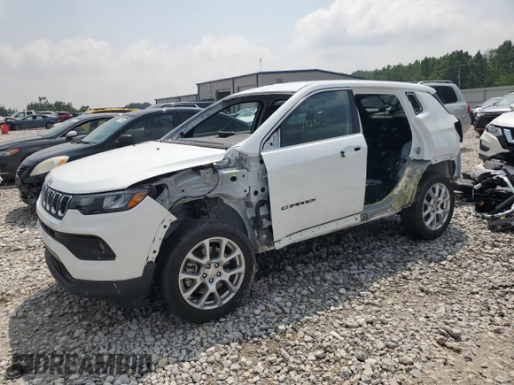 2024 Jeep Compass Latitude Lux with VIN 3C4NJDFN6RT600292, listed as a Copart auction lot 59290395 with 1,639 mi miles and Clean title. Bid and sale history available at DreamBid. Image 1.
