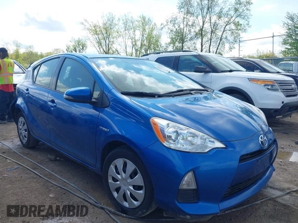 2013 Toyota Prius One with VIN JTDKDTB34D1548461, listed as a IAAI auction lot 42175935 with 197,175 mi miles and . Bid and sale history available at DreamBid. Image 1.