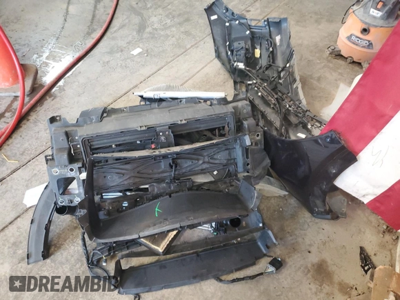 2021 Ford Explorer Limited с VIN 1FMSK8FH1MGA39283, выставлен на аукционе Copart как лот 59261965 с пробегом 56 795 миль миль и Списание • Salvage title. История ставок и продаж доступна на DreamBid. Изображение 13.