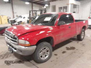 2001 Dodge Dakota Sport with VIN 1B7GG22N81S348763, listed as a IAAI auction lot 41566847 with 290,298 mi miles and . Bid and sale history available at carsss.com. Image 2.