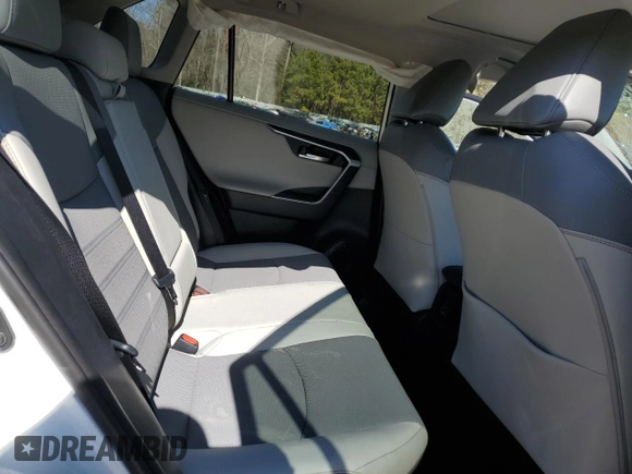 2020 Toyota RAV4 Hybrid Limited with VIN 2T3DWRFV9LW054985, listed as a Copart auction lot 47534815 with 32,939 mi miles and Salvage Title. Bid and sale history available at carsss.com. Image 12.