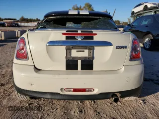 2015 MINI Cooper Coupe with VIN WMWSX1C55FT508115, listed as a Copart auction lot 81240644 with 105,471 mi miles and Salvage Title. Bid and sale history available at carsss.com. Image 6.