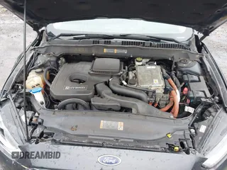 2014 Ford Fusion SE Hybrid with VIN 3FA6P0LU9ER310990, listed as a IAAI auction lot 42336303 with 197,588 mi miles and . Bid and sale history available at DreamBid. Image 10.