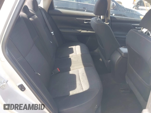 2018 Nissan Altima SR with VIN 1N4AL3AP6JC271207, listed as a IAAI auction lot 41839284 with 111,144 mi miles and . Bid and sale history available at carsss.com. Image 8.