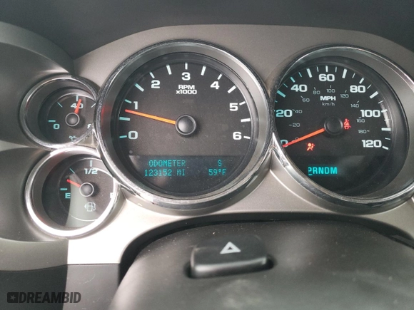 2010 Chevrolet Silverado 1500 LT with VIN 1GCSKSE36AZ165369, listed as a Copart auction lot 88552565 with 123,152 mi miles and Salvage Title. Bid and sale history available at carsss.com. Image 9.