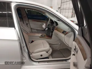 2011 Mercedes-Benz E 550 Luxury с VIN WDDHF7CBXBA346597, выставлен на аукционе IAAI как лот 42060007 с пробегом 120 123 миль миль и . История ставок и продаж доступна на DreamBid. Изображение 5.
