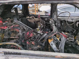 2015 Jeep Cherokee Sport z VIN 1C4PJMAB9FW564237, wystawiony jako Copart lot #51441465 z przebiegiem Nie podano mil oraz Szkoda całkowita • Salvage title. Historia ofert i sprzedaży dostępna na DreamBid. Obrazek 10.
