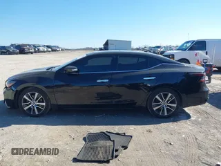 2019 Nissan Maxima Platinum z VIN 1N4AA6AV0KC365901, wystawiony jako IAAI lot #41473793 z przebiegiem 137 772 mil mil oraz . Historia ofert i sprzedaży dostępna na DreamBid. Obrazek 14.