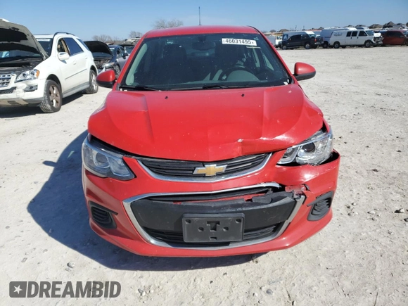 2019 Chevrolet Sonic LS z VIN 1G1JB5SB6K4147597, wystawiony jako Copart lot #46031495 z przebiegiem 59 905 mil mil oraz Szkoda całkowita • Salvage title. Historia ofert i sprzedaży dostępna na DreamBid. Obrazek 5.