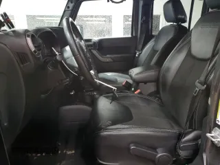 2016 Jeep Wrangler Unlimited Sport с VIN 1C4BJWDG2GL158106, выставлен на аукционе Copart как лот 59557565 с пробегом 114 242 миль миль и Списание • Salvage title. История ставок и продаж доступна на DreamBid. Изображение 7.
