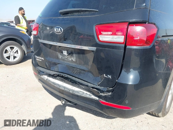 2016 Kia Sedona LX with VIN KNDMB5C14G6213280, listed as a IAAI auction lot 41778226 with 85,533 mi miles. Bid and sale history available at carsss.com. Image 6.