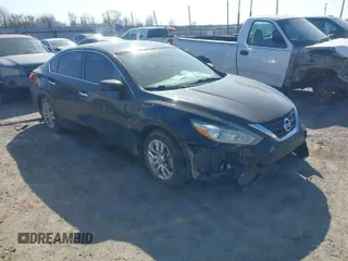 2016 Nissan Altima SL with VIN 1N4AL3AP1GC274220, listed as a IAAI auction lot 41674327 with 175,832 mi miles and . Bid and sale history available at carsss.com. Image 1.