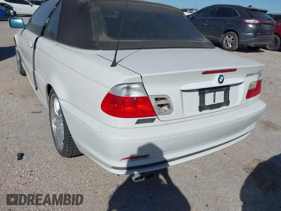 2001 BMW 3 Series 330Ci with VIN WBABS53401JU88051, listed as a IAAI auction lot 41704279 with 196,223 mi miles. Bid and sale history available at carsss.com. Image 3.