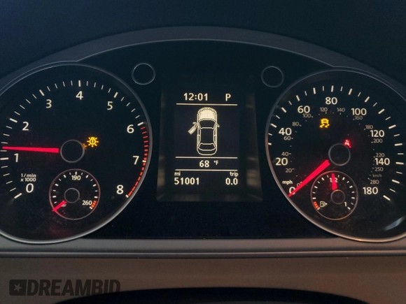 2014 Volkswagen CC R-Line with VIN WVWBP7AN6EE511648, listed as a Copart auction lot 88930185 with 51,001 mi miles and Salvage Title. Bid and sale history available at carsss.com. Image 9.