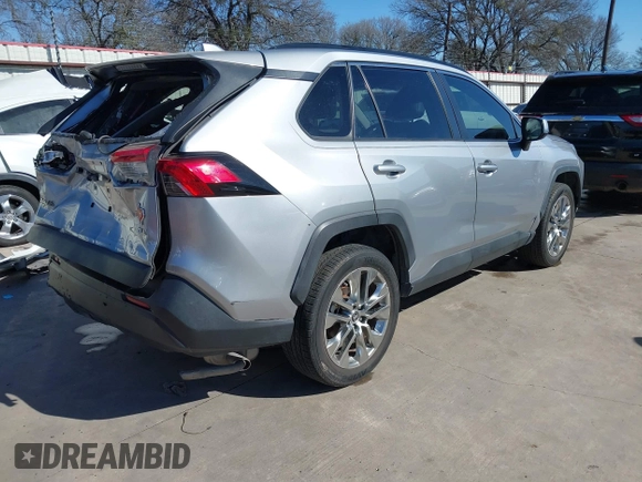 2020 Toyota RAV4 XLE Premium with VIN JTMC1RFV7LJ021069, listed as a IAAI auction lot 41701623 with 25,459 mi miles. Bid and sale history available at carsss.com. Image 4.