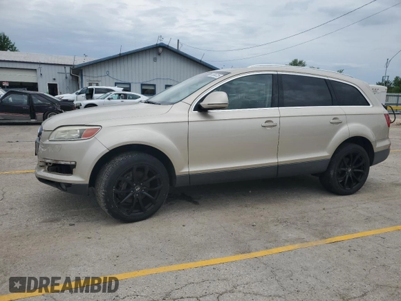 2007 Audi Q7 Premium с VIN WA1BY74L67D040062, выставлен на аукционе Copart как лот 61904725 с пробегом 120 075 миль миль и Списание • Salvage title. История ставок и продаж доступна на DreamBid. Изображение 1.