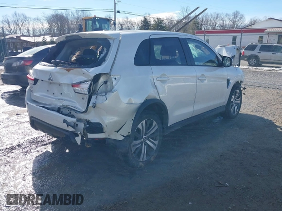 2021 Mitsubishi Outlander Sport SE with VIN JA4APVAU0MU034303, listed as a IAAI auction lot 41393826 with 32,100 mi miles. Bid and sale history available at carsss.com. Image 4.