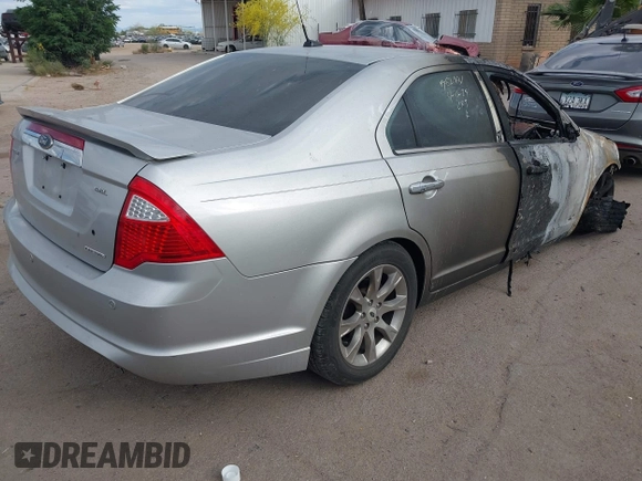 2012 Ford Fusion SEL with VIN 3FAHP0JG9CR137992, listed as a IAAI auction lot 42040238 with Not Provided miles and . Bid and sale history available at carsss.com. Image 4.