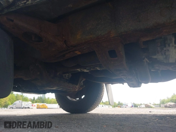 2010 Toyota Tacoma z VIN 5TEUU4EN4AZ743120, wystawiony jako IAAI lot #42342340 z przebiegiem 121 546 mil mil oraz . Historia ofert i sprzedaży dostępna na DreamBid. Obrazek 6.