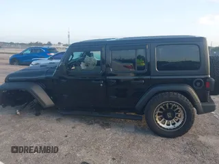 2021 Jeep Wrangler Unlimited Willys with VIN 1C4HJXDN0MW636466, listed as a IAAI auction lot 42005308 with 25,245 mi miles and . Bid and sale history available at DreamBid. Image 15.