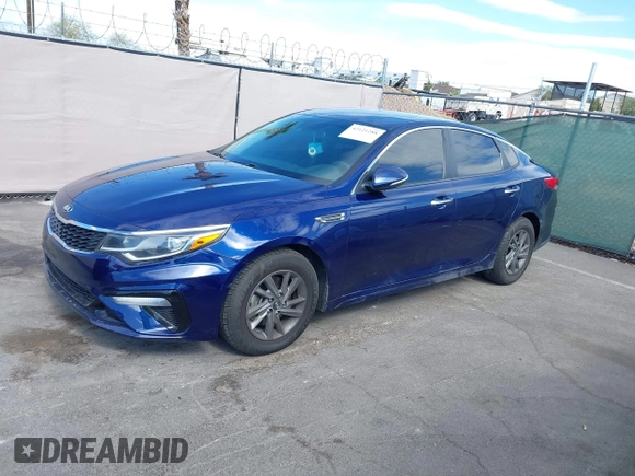 2020 Kia Optima LX с VIN 5XXGT4L3XLG386786, выставлен на аукционе IAAI как лот 42121288 с пробегом 109 213 миль миль и . История ставок и продаж доступна на DreamBid. Изображение 2.