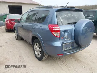 2010 Toyota RAV4 Limited with VIN 2T3DK4DV4AW035002, listed as a IAAI auction lot 42143918 with 190,568 mi miles and . Bid and sale history available at DreamBid. Image 3.