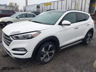 2018 Hyundai Tucson Value with VIN KM8J3CA2XJU646262, listed as a IAAI auction lot 41955929 with 1 mi miles. Bid and sale history available at carsss.com. Image 2.