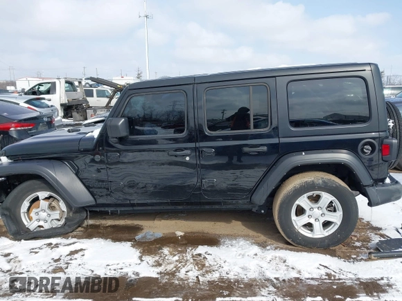 2022 Jeep Wrangler Unlimited Sport S with VIN 1C4HJXDN3NW132849, listed as a IAAI auction lot 41611023 with 47,770 mi miles. Bid and sale history available at carsss.com. Image 14.