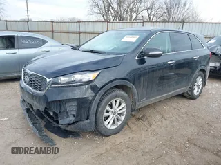 2020 Kia Sorento LX with VIN 5XYPGDA30LG638712, listed as a IAAI auction lot 41640969 with 62,197 mi miles and . Bid and sale history available at carsss.com. Image 17.