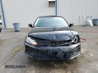 2015 Volkswagen Jetta SE z VIN 3VWD07AJ5FM276467, wystawiony jako Copart lot #55077844 z przebiegiem 138 102 mil mil oraz Szkoda całkowita • Salvage title. Historia ofert i sprzedaży dostępna na DreamBid. Obrazek 5.