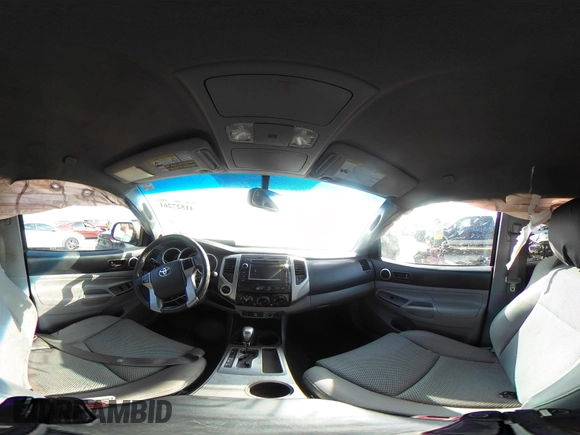2013 Toyota Tacoma with VIN 3TMMU4FN6DM053207, listed as a IAAI auction lot 41527261 with 205,464 mi miles. Bid and sale history available at carsss.com. Image 18.