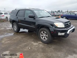 2005 Toyota 4Runner SR5 with VIN JTEZU14R050059336, listed as a IAAI auction lot 41633459 with 219,227 mi miles. Bid and sale history available at carsss.com. Image 1.