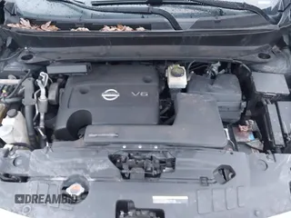 2015 Nissan Pathfinder Platinum with VIN 5N1AR2MM4FC632070, listed as a IAAI auction lot 41174342 with 192,651 mi miles and . Bid and sale history available at DreamBid. Image 10.
