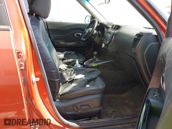 2018 Kia Soul ! with VIN KNDJX3AA5J7568343, listed as a IAAI auction lot 42086485 with 183,369 mi miles. Bid and sale history available at carsss.com. Image 5.
