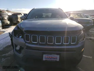2018 Jeep Compass Latitude with VIN 3C4NJDBB3JT355645, listed as a Copart auction lot 88140145 with 101,684 mi miles and Salvage Title. Bid and sale history available at carsss.com. Image 5.