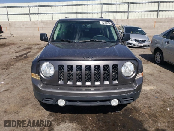 2015 Jeep Patriot Sport with VIN 1C4NJRBB2FD339611, listed as a Copart auction lot 61025765 with 177,591 mi miles and Salvage title. Bid and sale history available at DreamBid. Image 5.