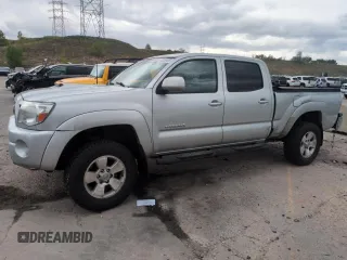 2006 Toyota Tacoma z VIN 3TMMU52N06M002848, wystawiony jako Copart lot #56389155 z przebiegiem 218 877 mil mil oraz Szkody całkowita. Historia ofert i sprzedaży dostępna na DreamBid. Obrazek 1.