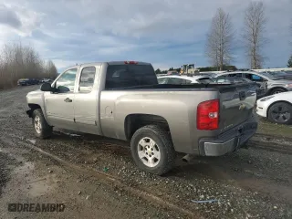 2009 Chevrolet Silverado 1500 Work Truck with VIN 1GCEK19C69Z214938, listed as a Copart auction lot 84457454 with 156,114 mi miles and Salvage Title. Bid and sale history available at carsss.com. Image 2.