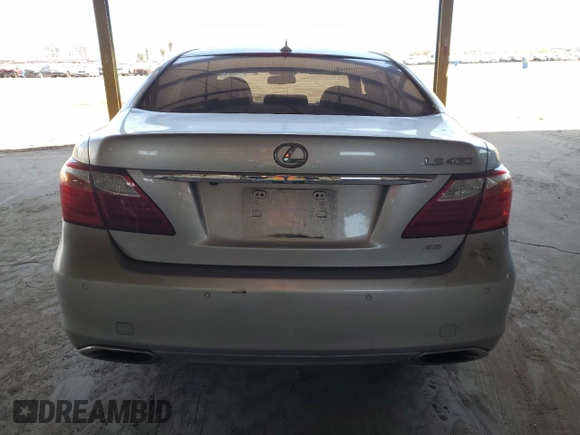 2012 Lexus LS 460 z VIN JTHCL5EF0C5014758, wystawiony jako Copart lot #55620645 z przebiegiem 154 717 mil mil oraz Czysty tytuł • Clean title. Historia ofert i sprzedaży dostępna na DreamBid. Obrazek 6.