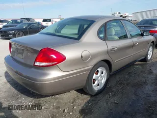 2004 Ford Taurus SES with VIN 1FAFP55SX4G186114, listed as a IAAI auction lot 41899257 with 204,110 mi miles and . Bid and sale history available at DreamBid. Image 4.
