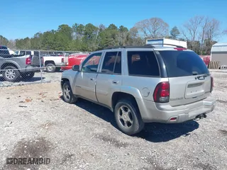 2004 Chevrolet TrailBlazer LT with VIN 1GNDS13S142171842, listed as a IAAI auction lot 41805868 with 200,232 mi miles. Bid and sale history available at carsss.com. Image 3.