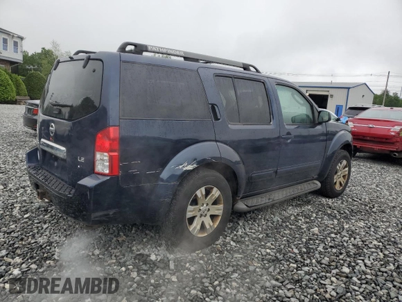 2006 Nissan Pathfinder SE z VIN 5N1AR18W66C610092, wystawiony jako Copart lot #60208105 z przebiegiem 235 876 mil mil oraz Czysty tytuł • Clean title. Historia ofert i sprzedaży dostępna na DreamBid. Obrazek 3.