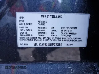 2024 Tesla Model Y Long Range с VIN 7SAYGDEE9RA230998, выставлен на аукционе Copart как лот 51682025 с пробегом Не указан миль и Списание • Salvage title. История ставок и продаж доступна на DreamBid. Изображение 14.