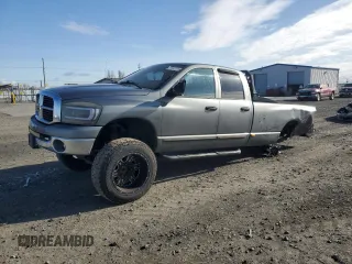 2006 Dodge 2500 SLT с VIN 1D7KS28DX6J122542, выставлен на аукционе Copart как лот 51697535 с пробегом 198 857 миль миль и Списание • Salvage title. История ставок и продаж доступна на DreamBid. Изображение 1.