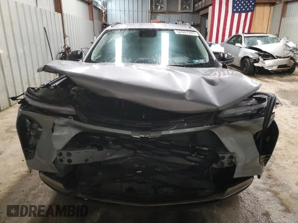 2025 Chevrolet Trax ACTIV with VIN KL77LKEP2SC126320, listed as a Copart auction lot 52607285 with Not Provided miles and Salvage Title. Bid and sale history available at carsss.com. Image 5.