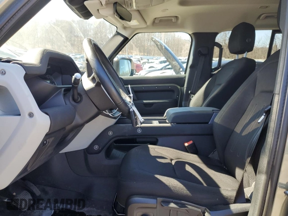 2020 Land Rover Defender with VIN SALEK7EX1L2029555, listed as a Copart auction lot 47935285 with 27,542 mi miles and Salvage title. Bid and sale history available at DreamBid. Image 7.