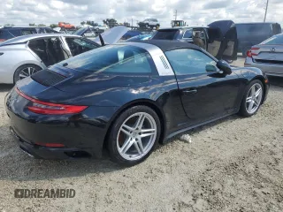 2019 Porsche 911 4 with VIN WP0BA2A99KS120126, listed as a Copart auction lot 73805804 with 0 mi miles and Salvage Title. Bid and sale history available at carsss.com. Image 3.